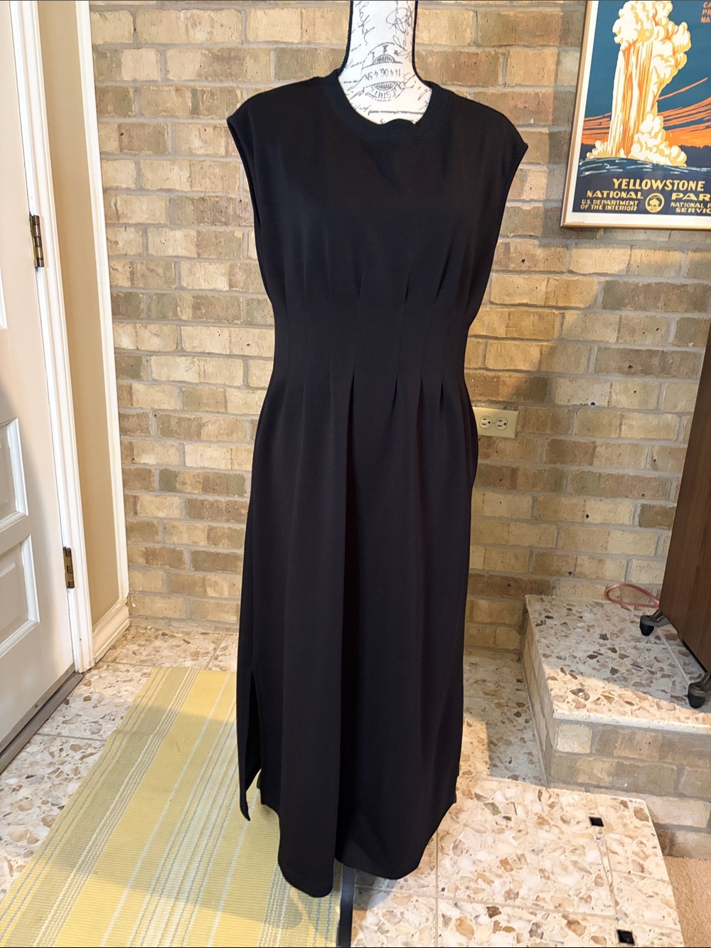Entro Little Black Dress